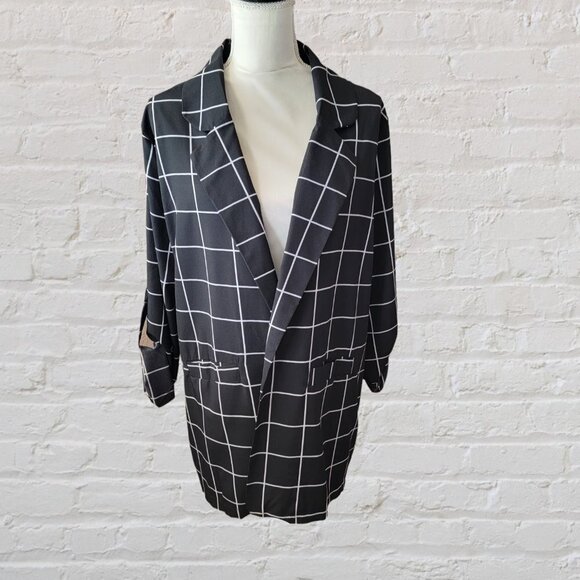 Black and White Window Pane Long Sleeve Jacket in Size XL - Picture 1 of 3